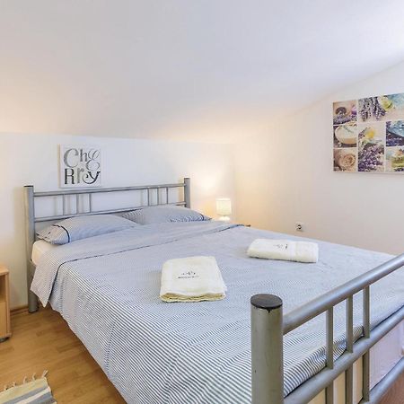 Amazing Apartment In Medulin With Wifi المظهر الخارجي الصورة